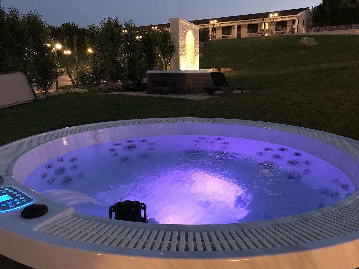Relais Masseria Serritella Castellana Grotte Exterior photo